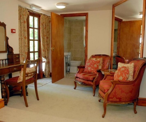 Hopbine House image 4